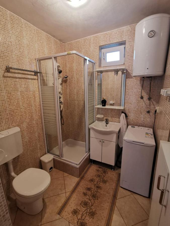 Village Apartment Zagvozd Esterno foto